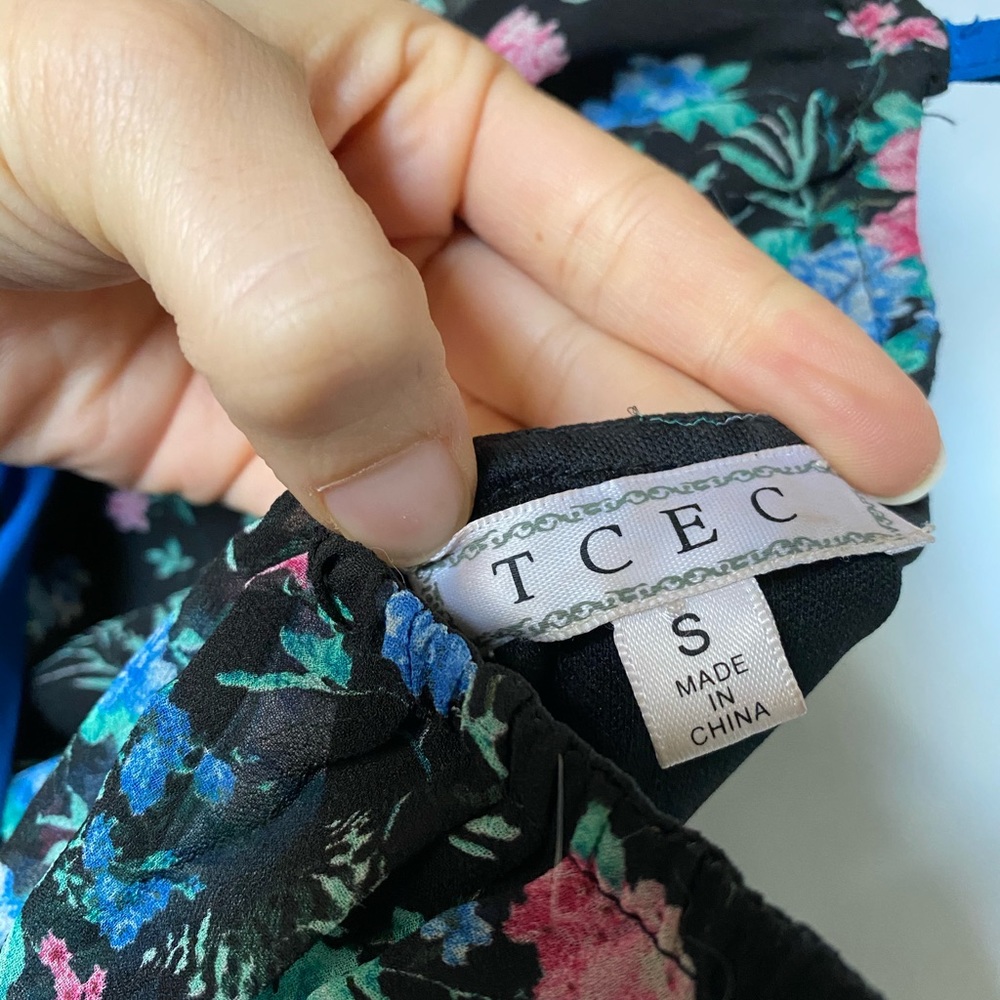 🛍TCEC MAXI DRESS🛍 - Picture 7 of 8